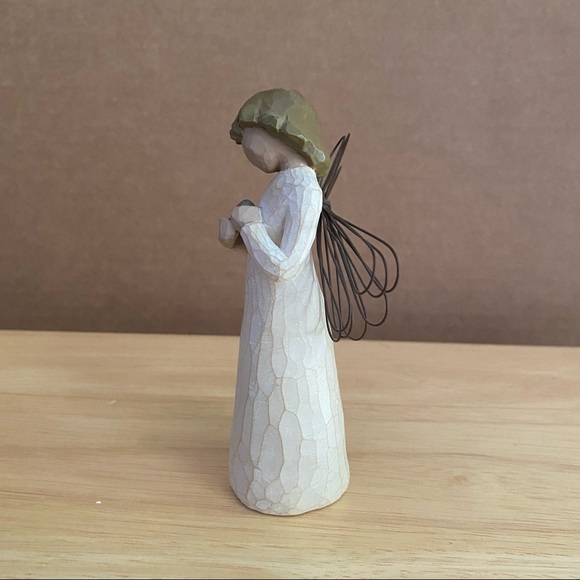 Willow Tree Angel of Healing Angel Statue - Picture 3 of 7